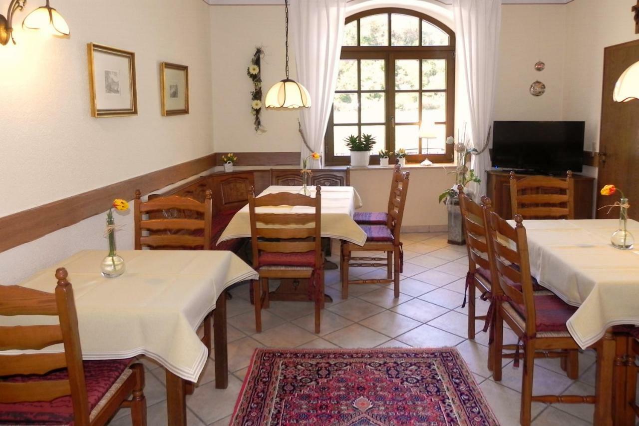 Ferienhaus Erich Bremm Mit Moselblick Neef Buitenkant foto