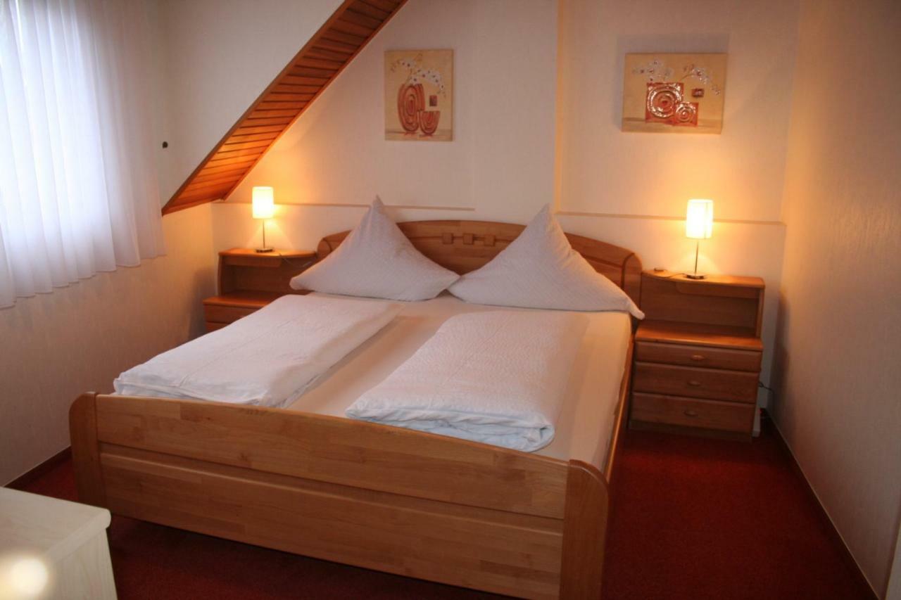 Ferienhaus Erich Bremm Mit Moselblick Neef Buitenkant foto