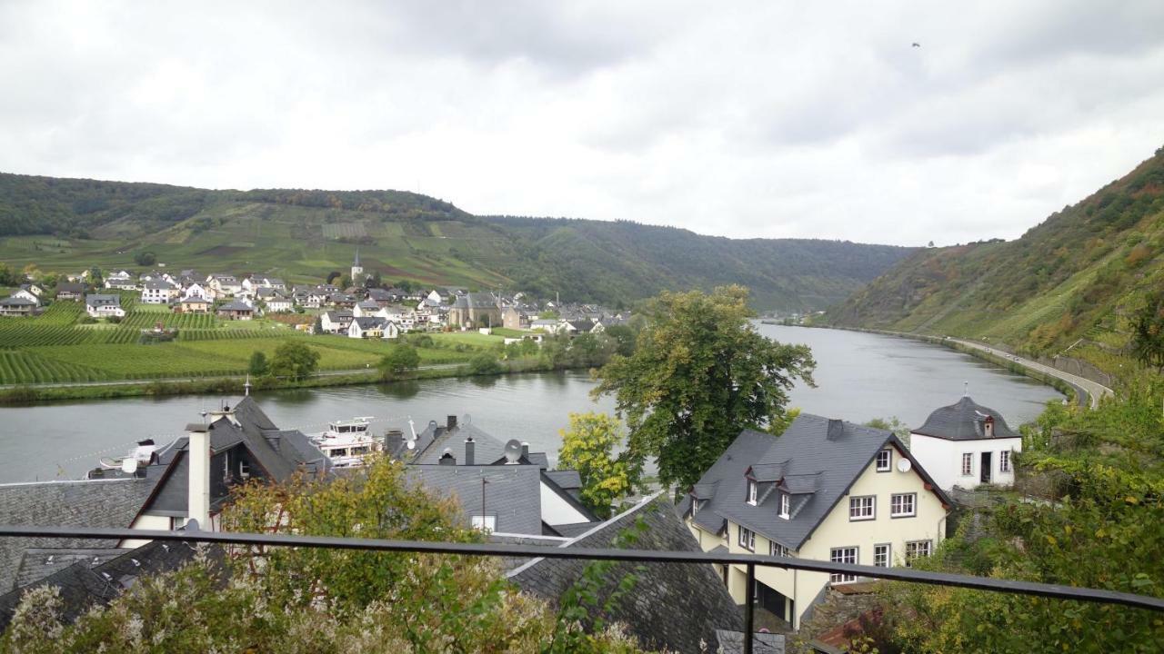 Ferienhaus Erich Bremm Mit Moselblick Neef Buitenkant foto
